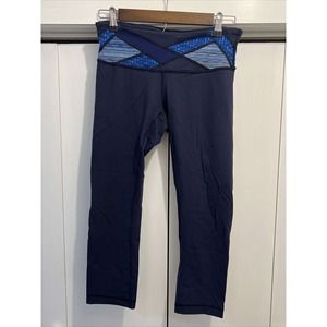 Lululemon Short Leggings Womens Size 6 Blue Below Knee Ruched Cropped USED